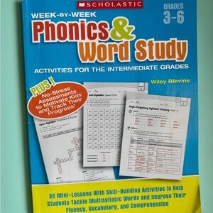 Scholastic Phonics &‎ Word Study Grades 3–6 Workbook - Activities Workbook